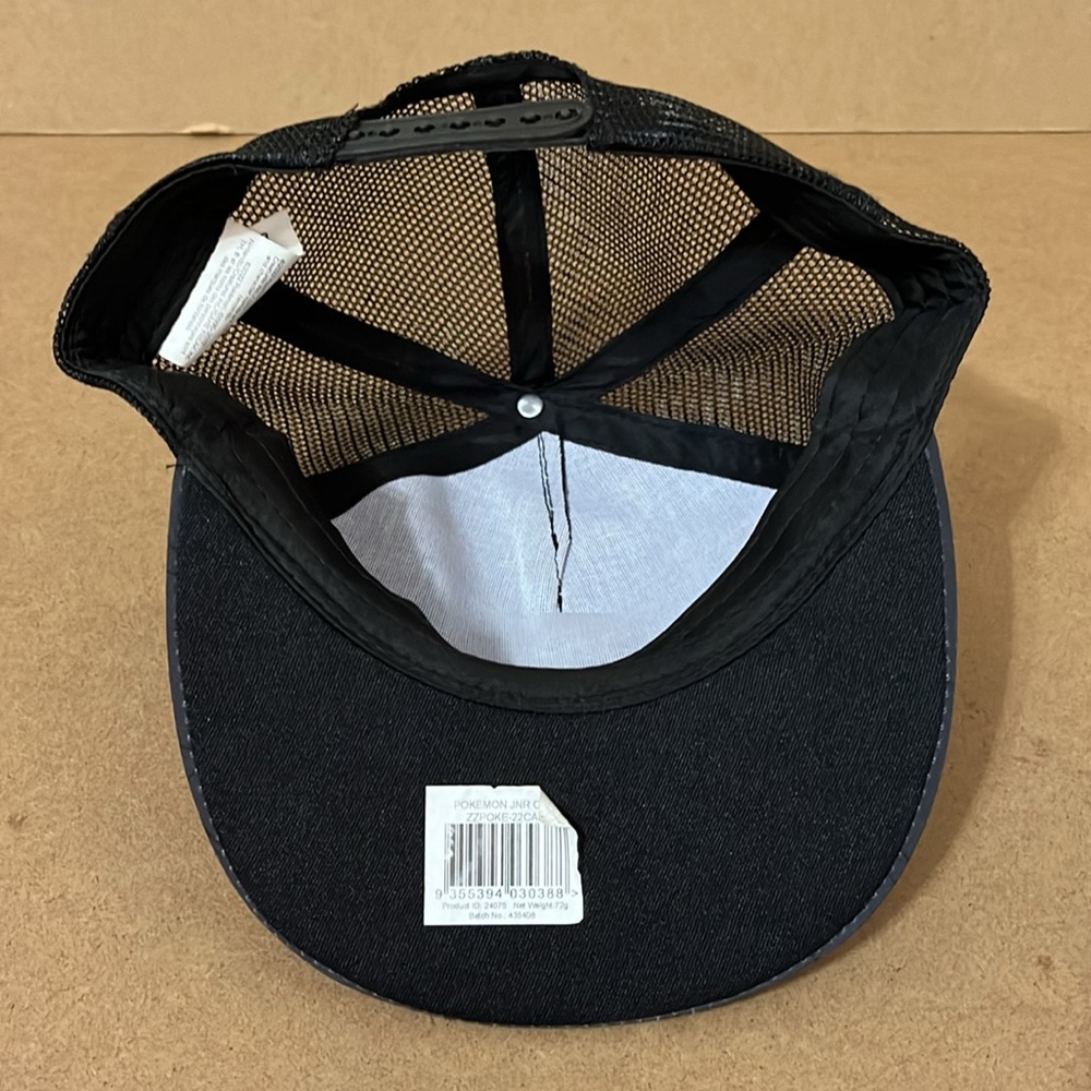 Pikachu Cap - Picture 4 of 5